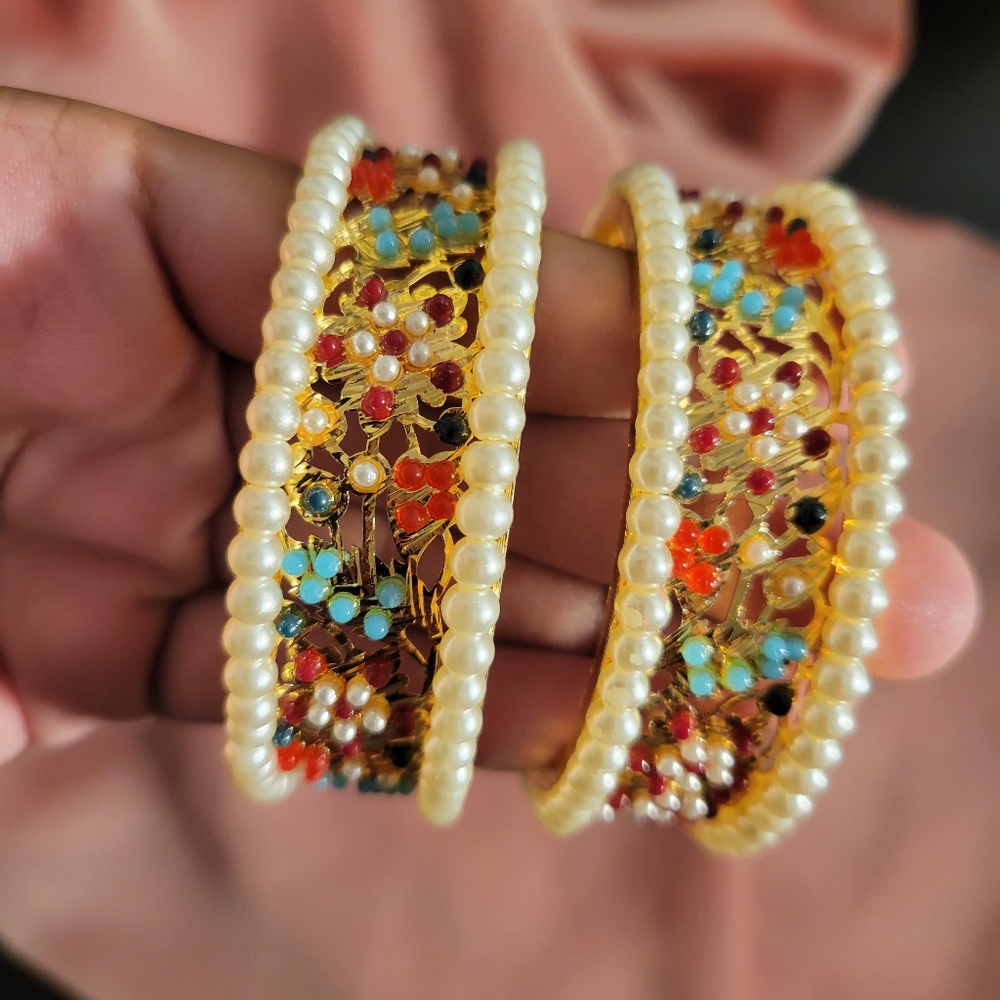 indian bangles - Picture 2 of 3